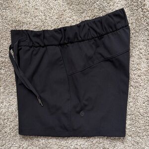 Lululemon On the Fly Short